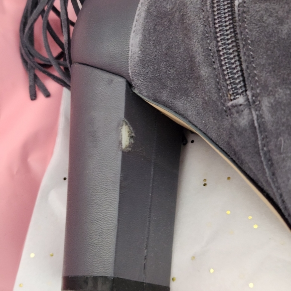 White House black market Gray booties with tazel sz 9m - Picture 4 of 5